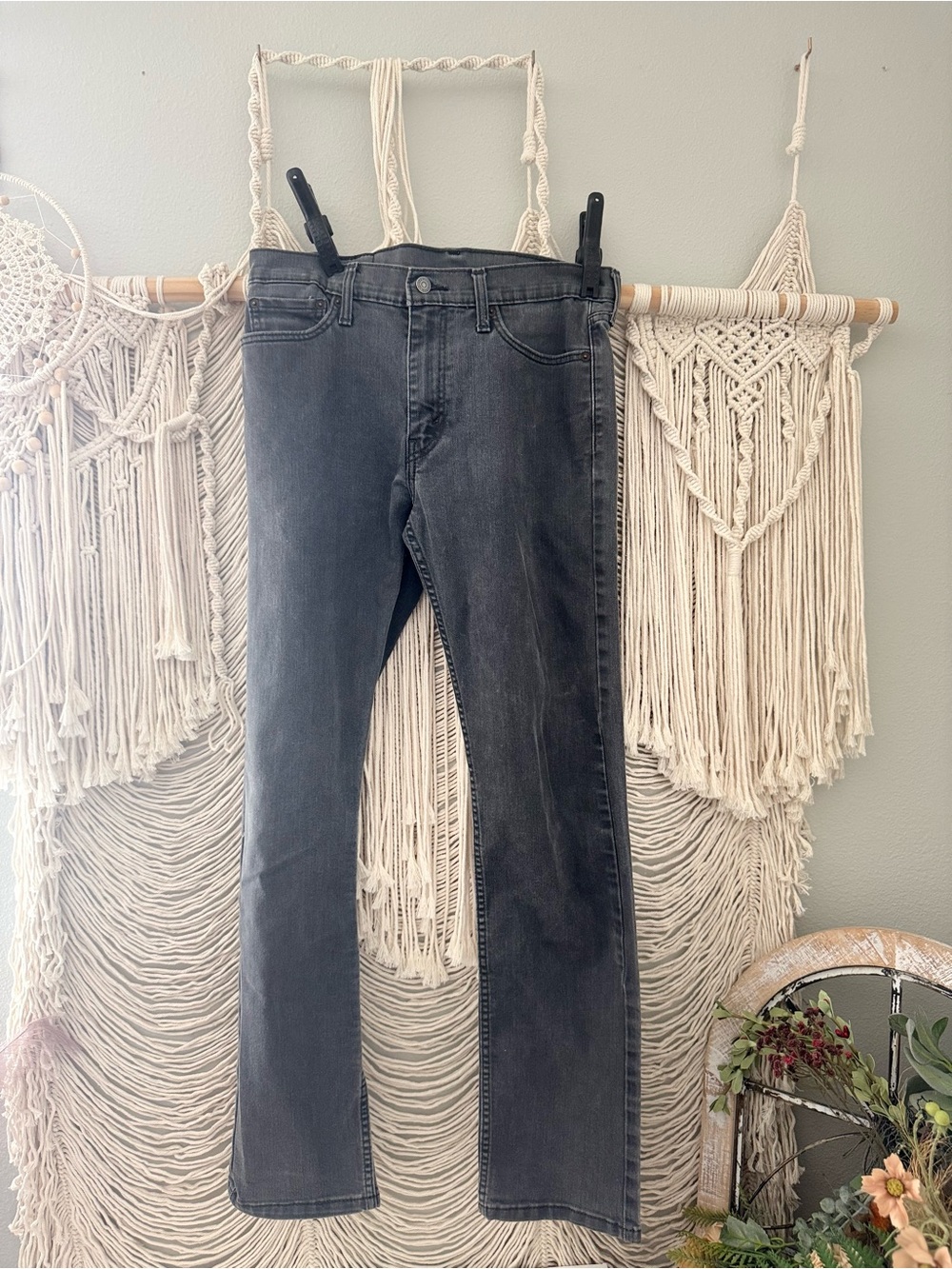 Men's Levi grey/black Straight-Leg Jeans - Classic Everyday Style 32x34